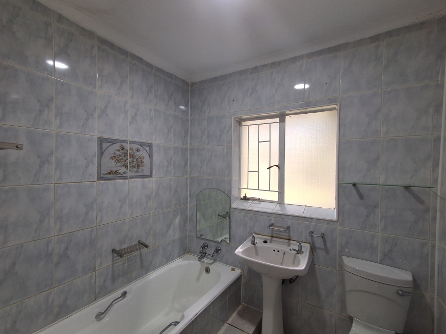 3 Bedroom Property for Sale in La Hoff North West